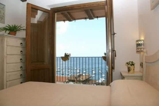 Romeo E Giulietta Scilla Bed & Breakfast Eksteriør bilde