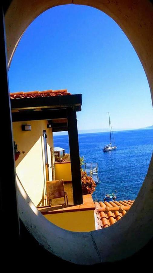Romeo E Giulietta Scilla Bed & Breakfast Eksteriør bilde
