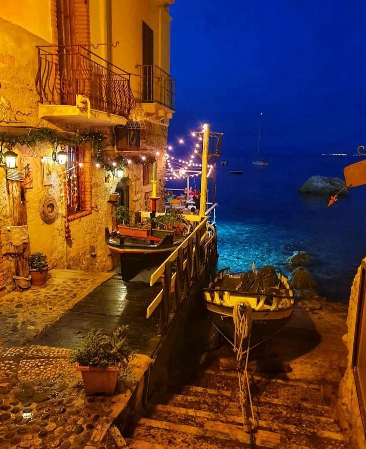 Romeo E Giulietta Scilla Bed & Breakfast Eksteriør bilde