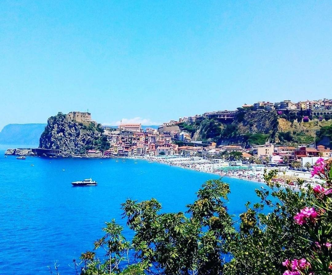 Romeo E Giulietta Scilla Bed & Breakfast Eksteriør bilde